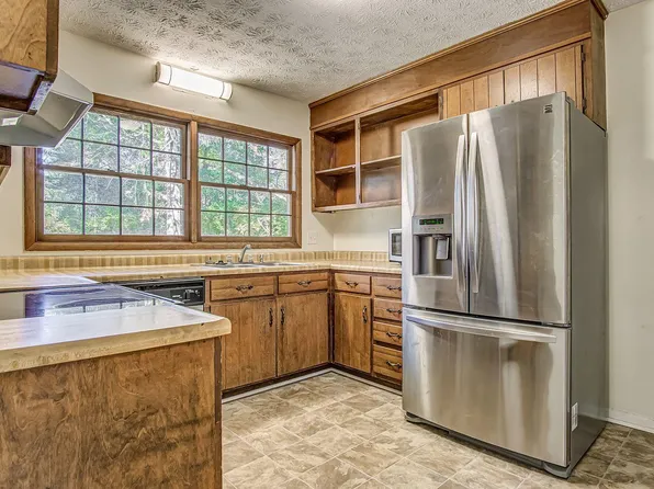 150 Arthur Cir, Athens, GA 30605
