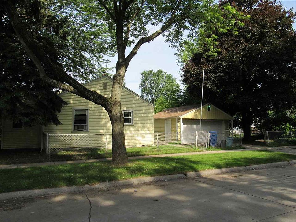 2nd image of 26106 Powers Ave