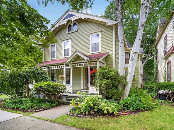 216 S Geneva St, Ithaca, NY 14850