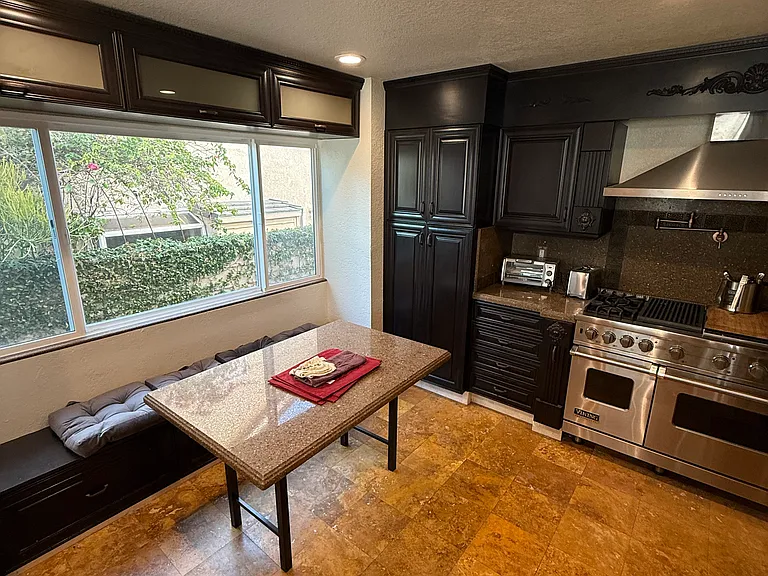 Deaver Dr — Photo 11