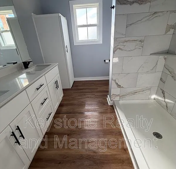 605 Colonette Dr — Photo 4