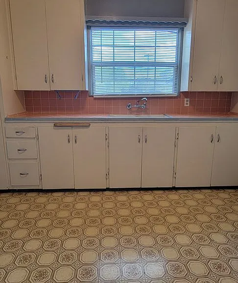2222 California St — Photo 11