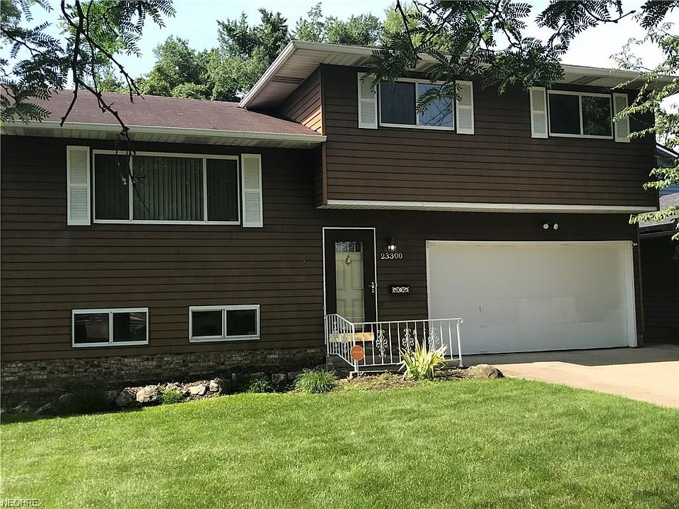 1st image of 23300 Felch St