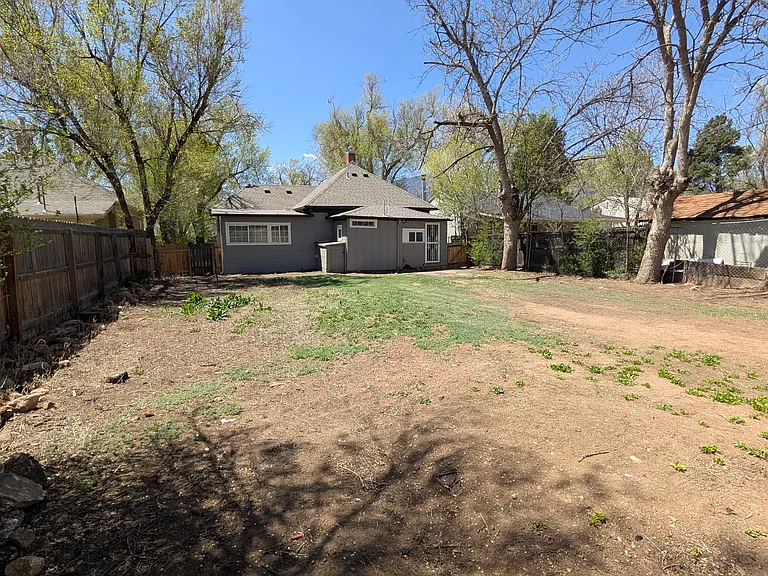 1016 W Cucharras St — Photo 26