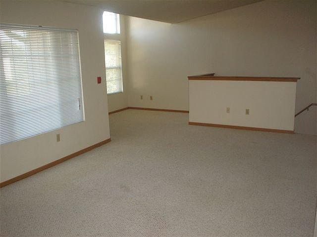 2nd image of 4118 Northwestern Ave #10