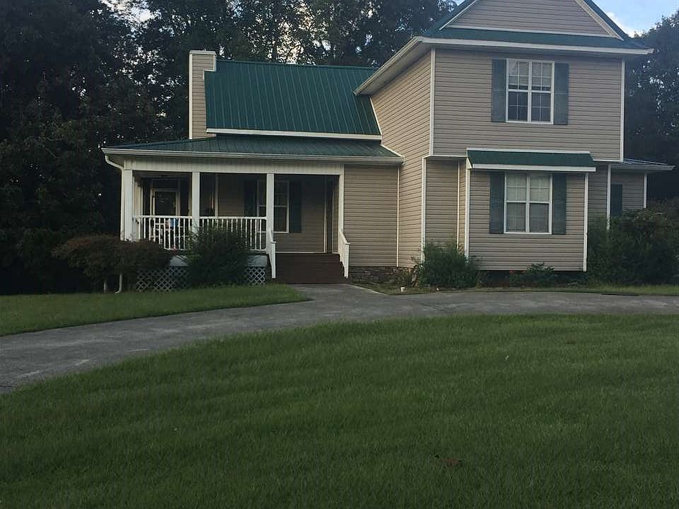 1st image of 329 Mapleton Dr NW