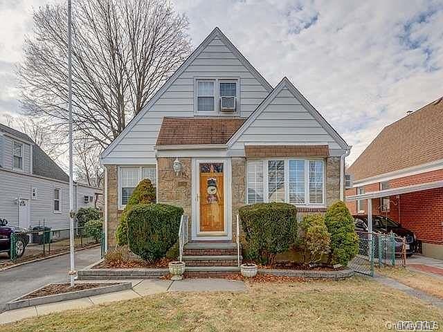 1st image of 76-20 267th Street
