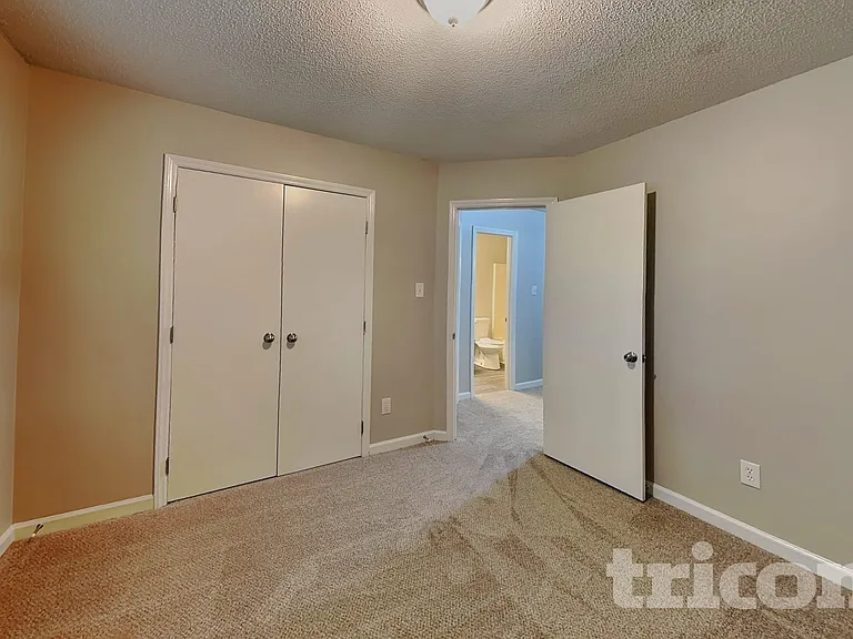 4205 Traders Dock Ct — Photo 10