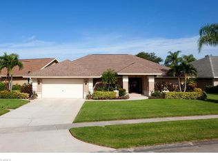 9674 Campbell Cir, Naples, FL 34109