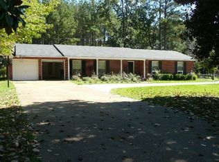302 Allenwood Dr, Carthage, MS 39051
