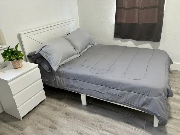 245 NW 32nd St APT 5, Miami, FL 33127