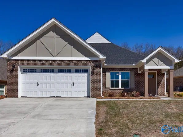 6537 Oak Meadow Dr SE, Owens Cross Roads, AL 35763