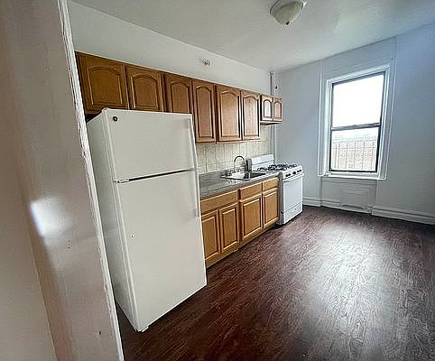 1st image of 5115 13th Ave APT 4D