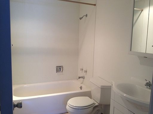 3rd image of 520 W Spruce St APT A105
