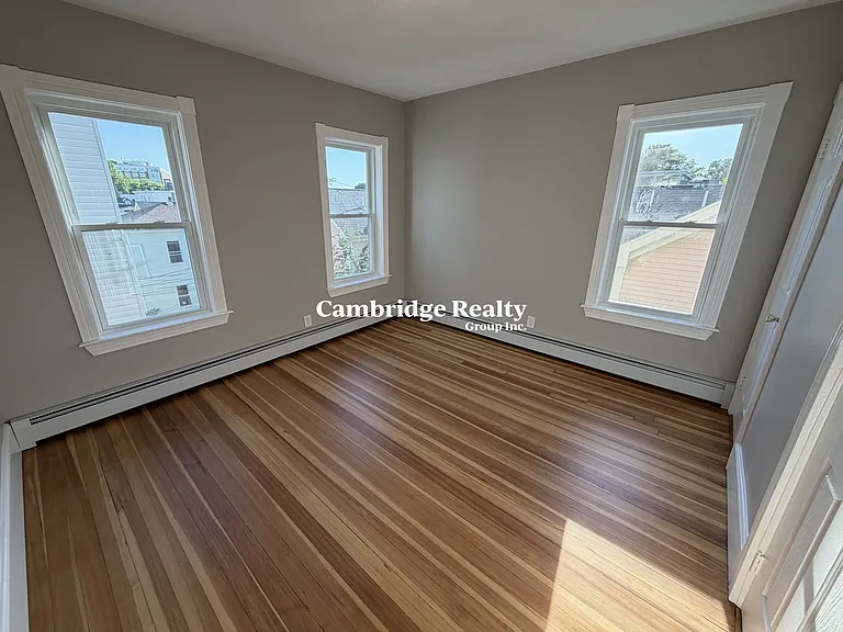 307 Cardinal Medeiros Ave #3T — Photo 6