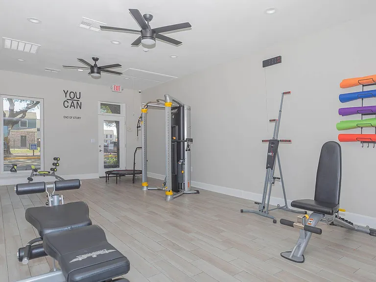 Waterford Grove Apartments — Photo 44