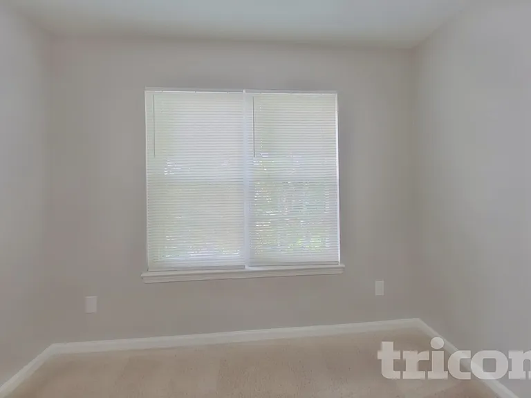 6902 Fenwick Dr — Photo 13