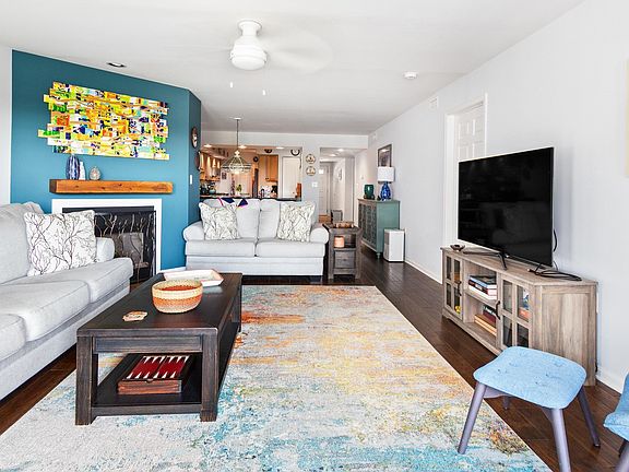 4th image of 4800 Harbor Beach Blvd APT 3105