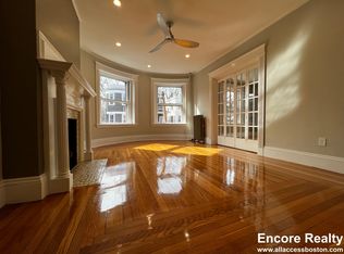 11 Grovenor Rd #3A, Jamaica Plain, MA 02130