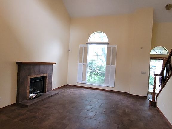 4th image of 408 S 9th St