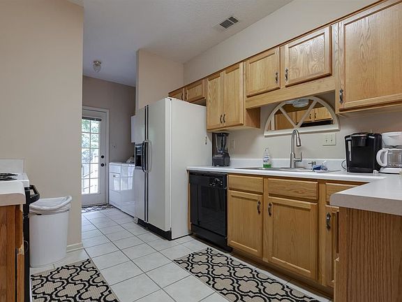 3rd image of 1133 Brady Hollow Ln