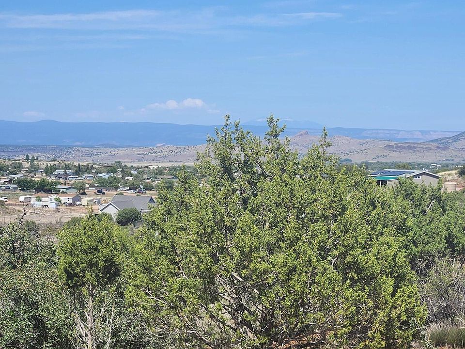 2nd image of 3835 W Bighorn Trl