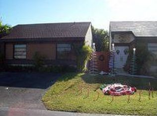 9725 SW 148th Ct, Miami, FL 33196