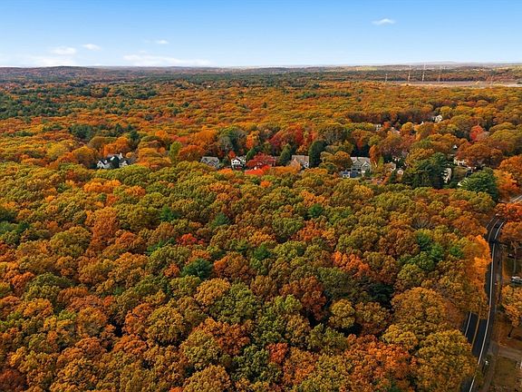 2nd image of 287 High Rock St