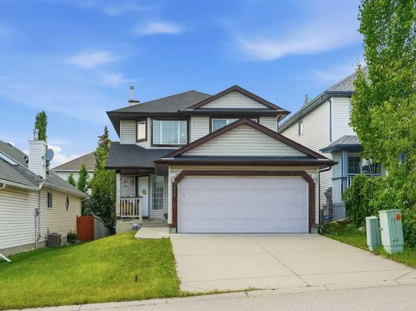 74 SE Tuscarora Hts NW, Calgary, AB T3L 2H2