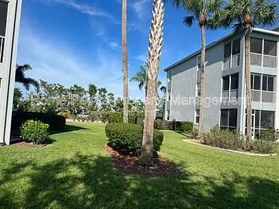 10391 Butterfly Palm Dr #1011 — Photo 29