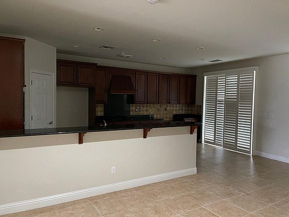 2nd image of 1754 Dogwood Glen Way