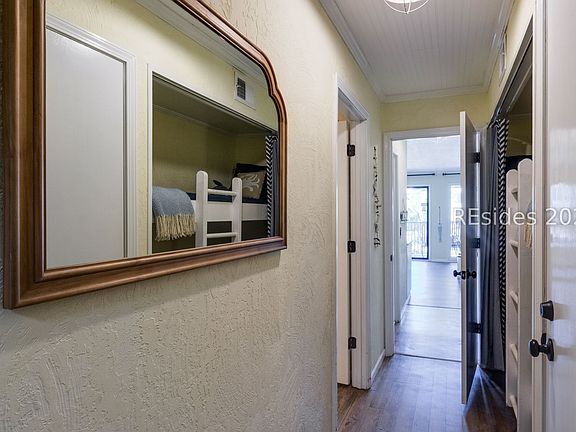 4th image of 40 Folly Field Rd APT A113