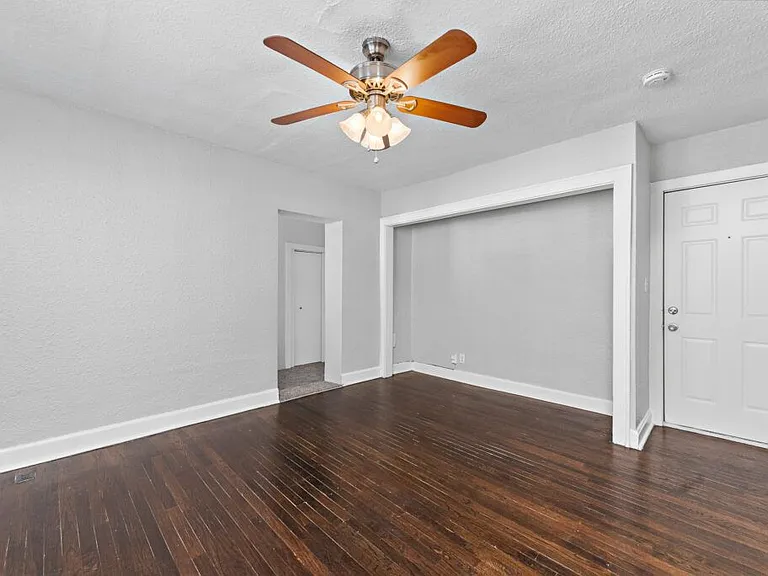 4400 Jarboe St — Photo 5
