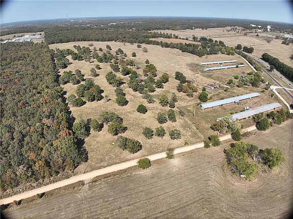 2nd image of 19072 Floyd Moore Rd