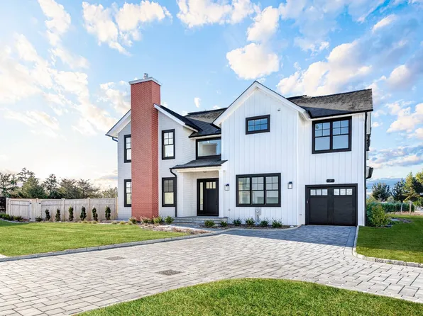 7 Sycamore Way #6A, Water Mill, NY 11976