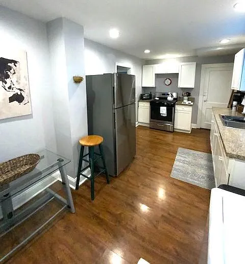 607 E Sheldon Ave — Photo 7
