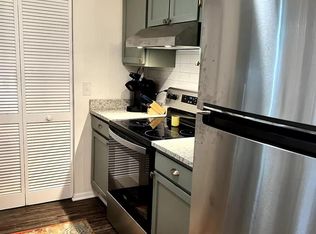 229 Windsor Point Rd APT 6D, Columbia, SC 29223