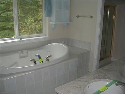 4th image of 18414 43rd St NE