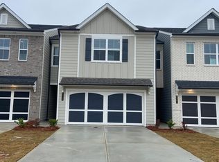 5337 Melbourne Ln, Flowery Branch, GA 30542
