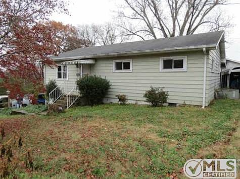 1st image of 208 Franklin Park Cir