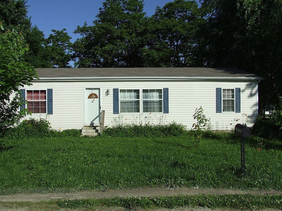 1st image of 210 E Frisco Ave
