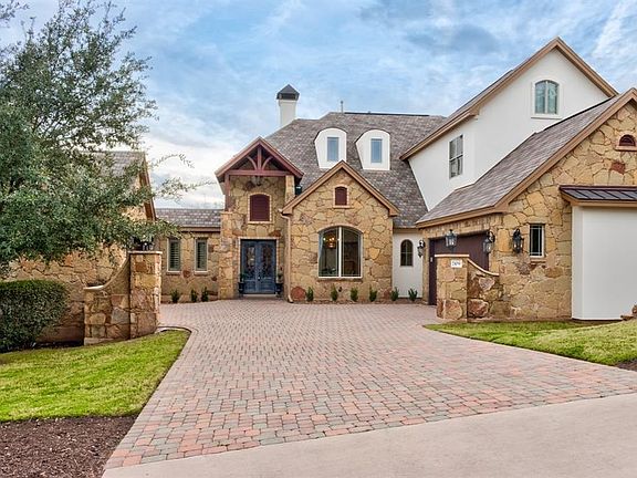 3rd image of 7109 Greenshores Dr