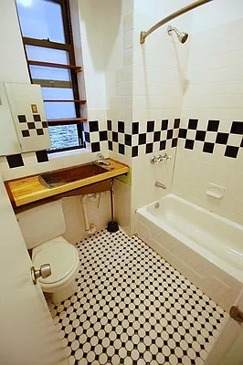 Rented by REAL New York | media 18