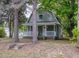 5769 Vinton Rd, Williamsburg, MI 49690