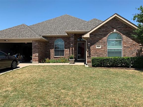 3rd image of 929 Mesa Vista Dr