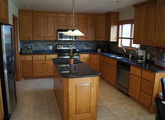 4th image of 6605 71st Ln N
