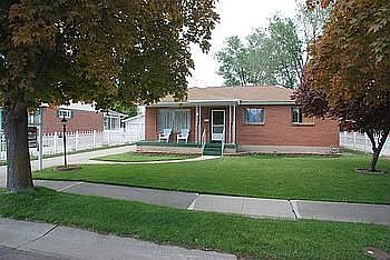 1st image of 237 Cordelia Ave