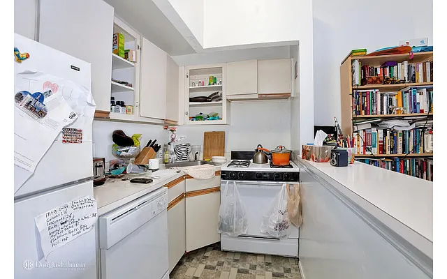 Rented by Douglas Elliman | media 6