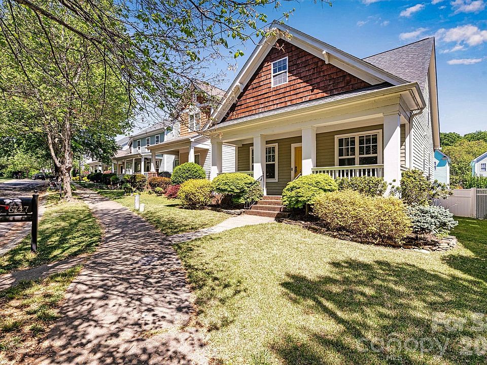 1st image of 6747 Douglas Park Dr