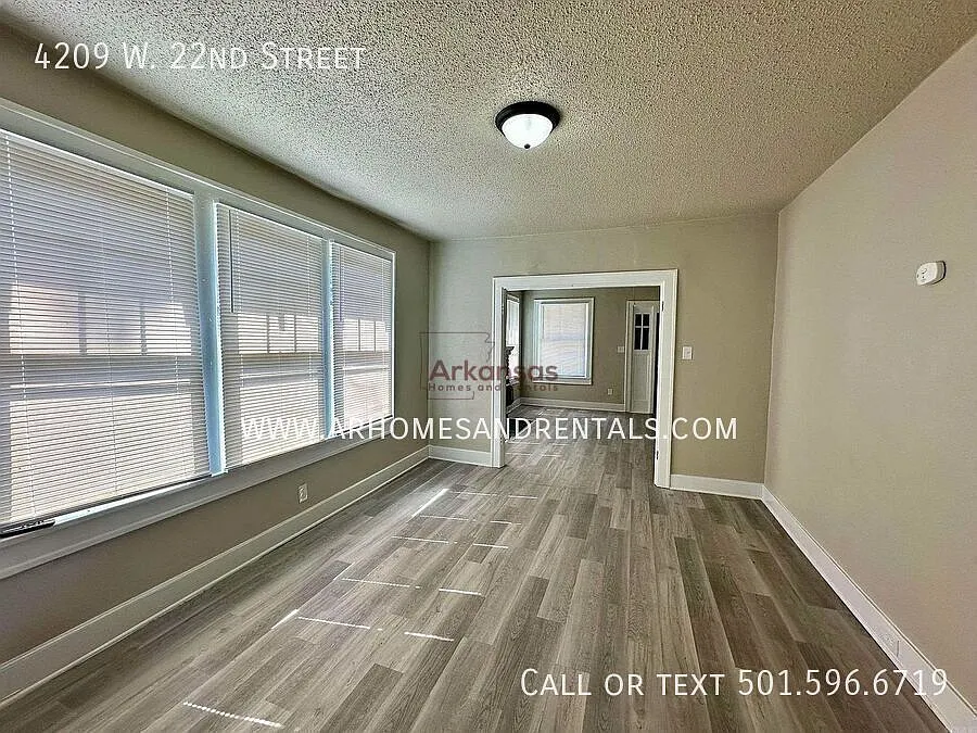 4209 W. 22nd Street | 3 Bedrooms | 1 Full Bathroom ~ 1/2 Off First Month's Rent Special — Photo 4